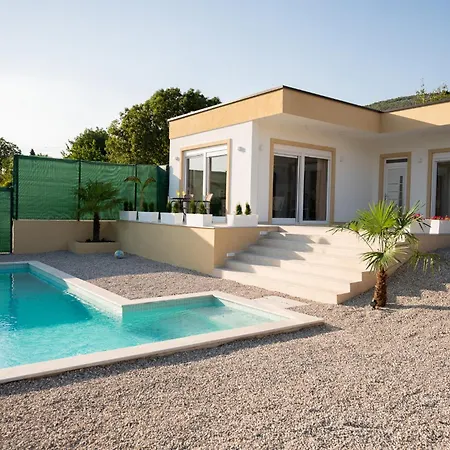 Villa Dadi Blagaj
