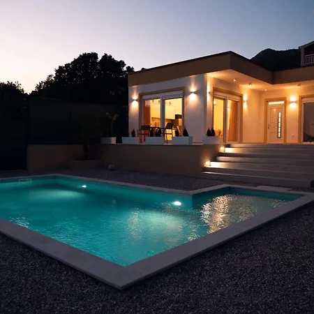 Dadi Villa