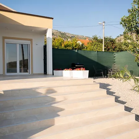 Villa Dadi
